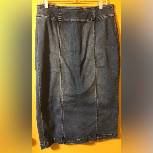 COPY - Denim skirt - Picture 1 of 4